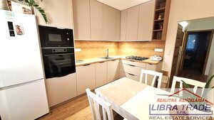 PREDAJ - Kompletne prerobeného 3 izbového bytu s loggiou na ulici Vodnej v Komárne  — foto 2