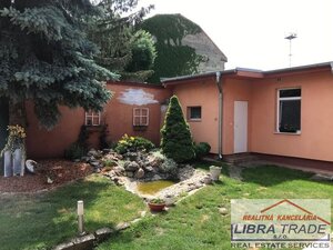 Predaj - 8 izbový rodinný dom pre viacčlennú rodinu vhodný aj pre podnikanie v Komárne — foto 4