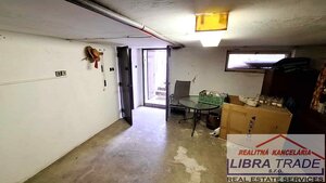 EXKLUZÍVNY PREDAJ - čiastočne prerobený 3 Izbový prízemný rodinný dom v Komárne DOHODA MOŽNÁ! — foto 17