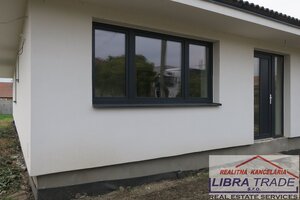 Novostavba na predaj v Dvoroch nad Žitavou. — foto 24