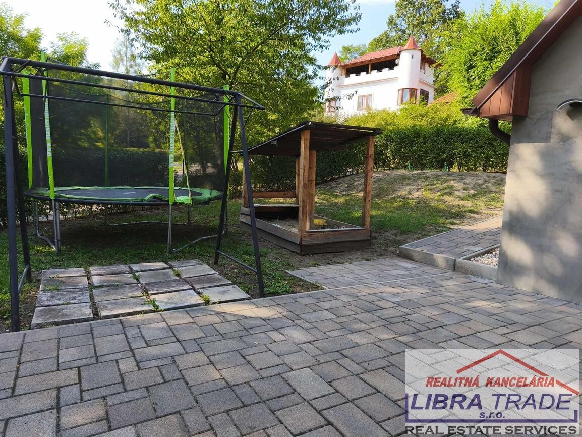 PREDAJ chata s krásnou terasou v chatovej oblasti  Kováčovo - Chľaba pri Štúrove. — foto 7