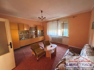 Rodinný dom na predaj v obci Dvory nad Žitavou. — foto 3