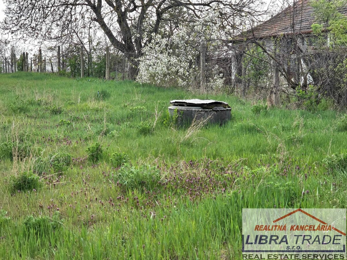 MARCELOVÁ - pozemok vhodný na výstavbu rodinného domu. — foto 4