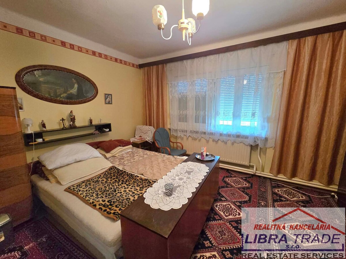 Ponúkame na predaj rodinný dom s pekným pozemkom v obci Gbelce. — foto 5