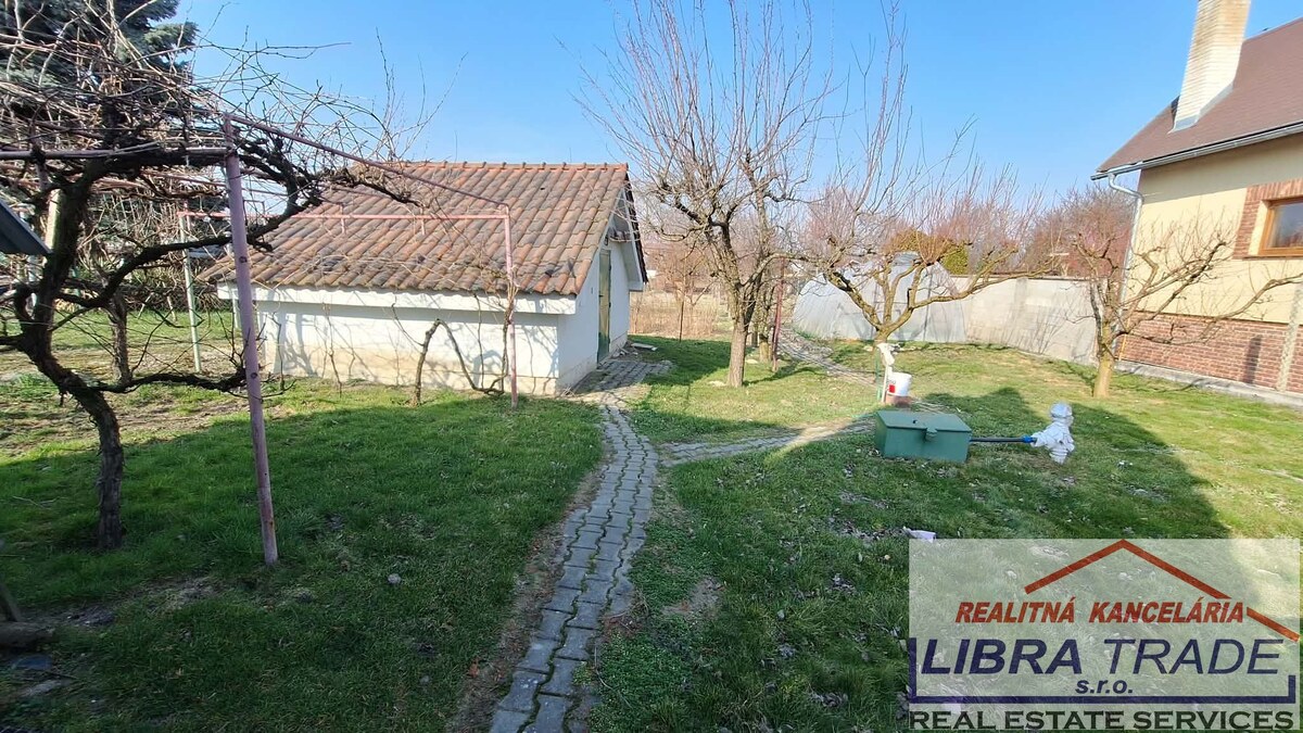 PREDAJ - ZÁHRADA HNEĎ PRI DUNAJI NA ALŽBETINOM OSTROVE V KOMÁRNE  — foto 2