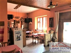 PREDAJ - ZABEHNUTÝ PENZIÓN S REŠTAURÁCIOU V CENTRE KOMÁRNA — foto 7