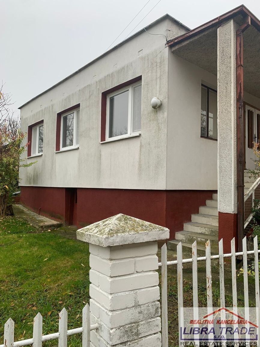 Rodinný dom na predaj v obci Veľké Lovce okres  Nové Zámky. — foto 17