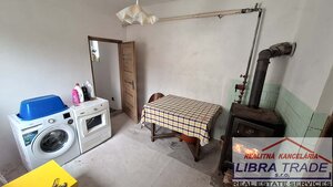 EXKLUZÍVNY PREDAJ - Kompletne prerobený 3 izbový rodinný dom so zariadením vo Veľkom Ostrove, dedinka pri Kolárove — foto 21