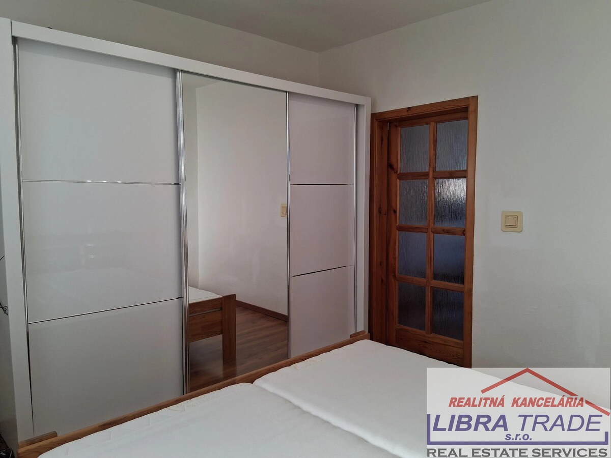 Prenájom- zariadený 3-izb.byt ul.MDŽ Šurany — foto 7