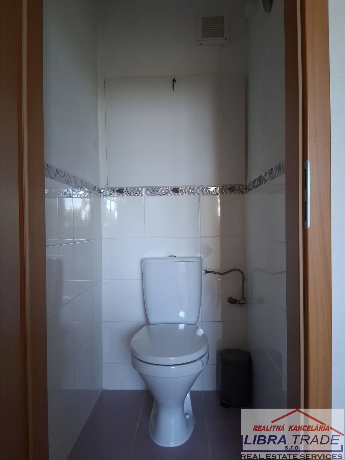 Prenájom- zariadený 3-izb.byt ul.MDŽ Šurany — foto 10