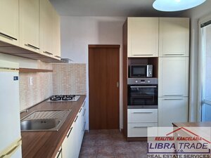 Prenájom- zariadený 3-izb.byt ul.MDŽ Šurany — foto 5