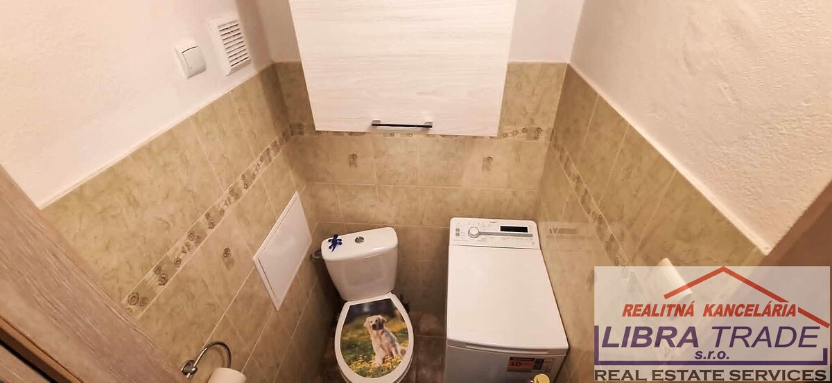PREDAJ/VÝMENA ZA DOM - 3 izbový byt s loggiou po kompletnej rekonštrukcií na VII. sídlisku v Komárne  — foto 10