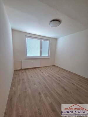 Garsónka do prenájmu v Nových Zámkoch. — foto 2
