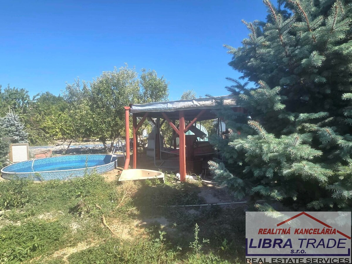 Ponúkame na predaj záhradu v obci Obid.