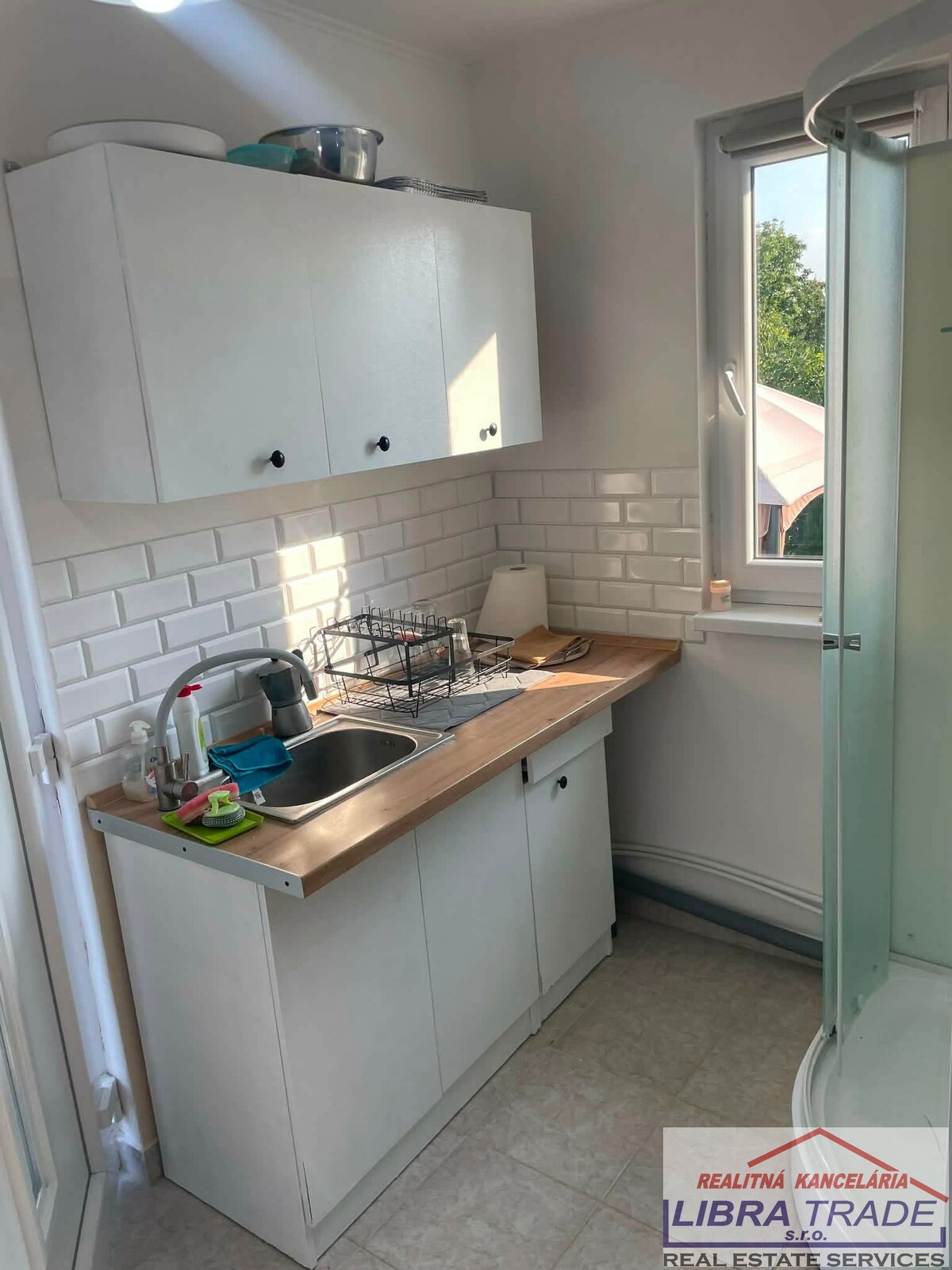 EXKLUZÍVNY PREDAJ - Záhrada so záhradkárskou chatou na celoročné bývanie v Komárne  — foto 8